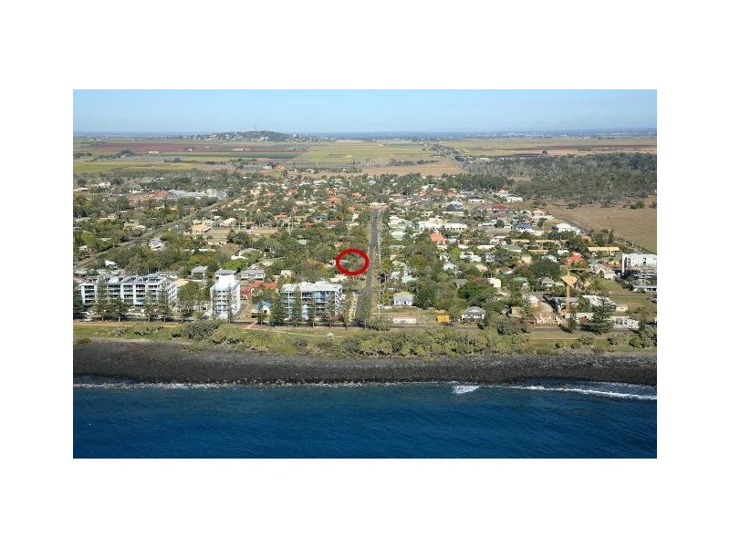 Unit 1, 42 Holland Street, Bargara QLD 4670