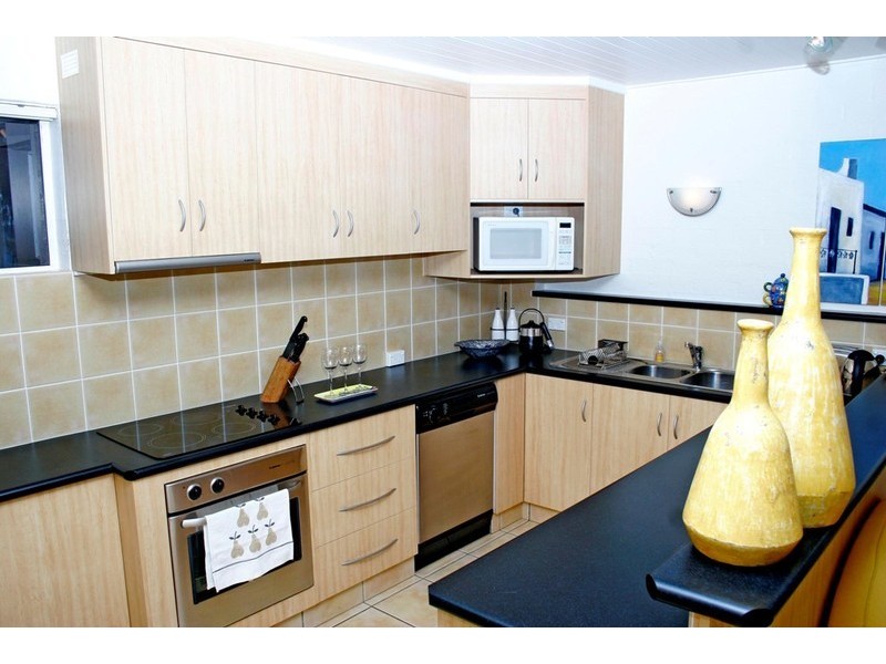 5/8 Miller Street “The Waves”, Bargara QLD 4670