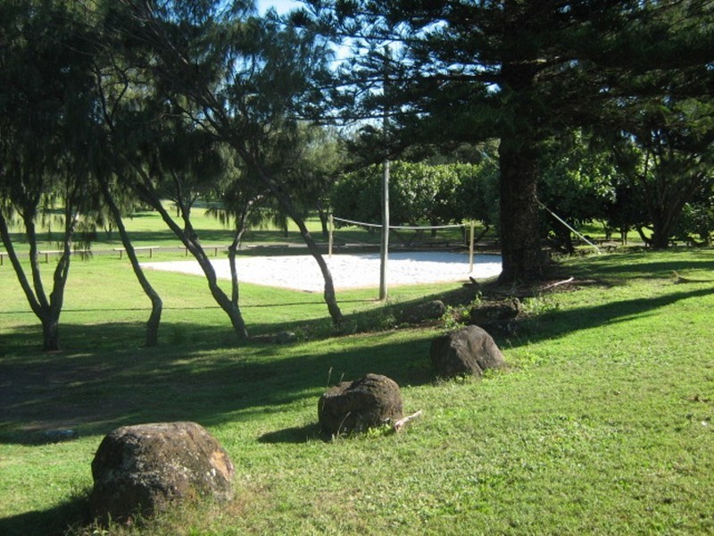 1 Esplanade, Innes Park QLD 4670