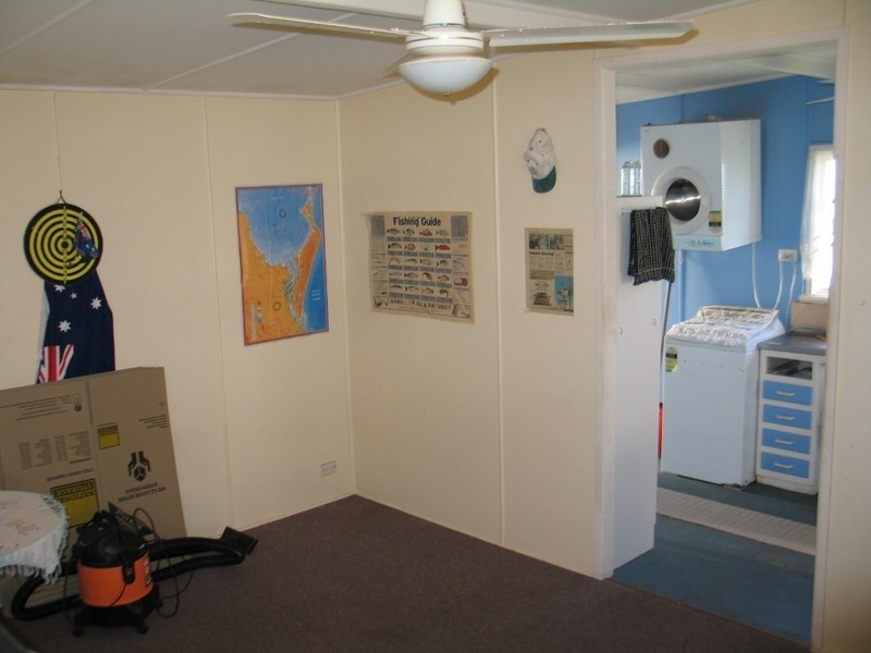 1 Esplanade, Innes Park QLD 4670