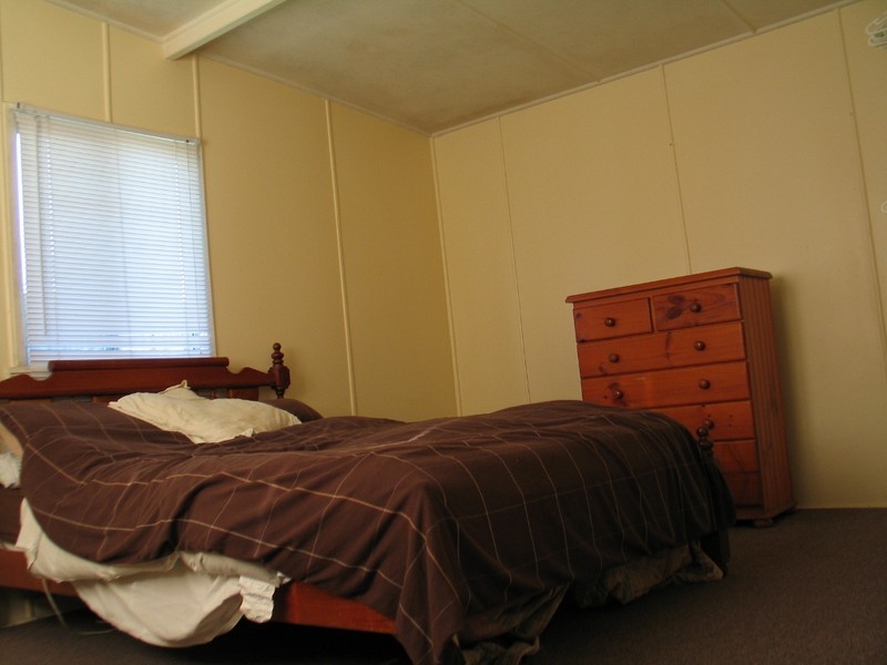 1 Esplanade, Innes Park QLD 4670