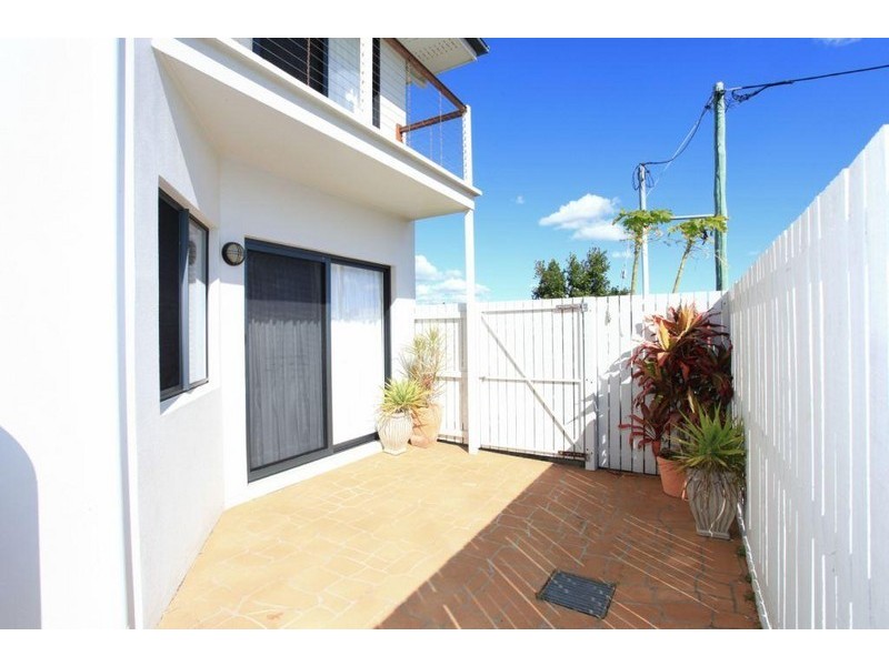 1/54 Johnson Street, Bargara QLD 4670