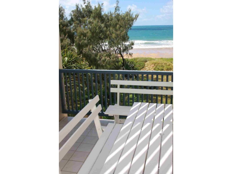 Unit 6,  The Waves, 8 Miller Street, Bargara QLD 4670