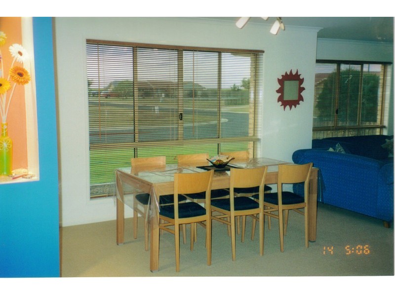 18 The Strand East, Thabeban QLD 4670