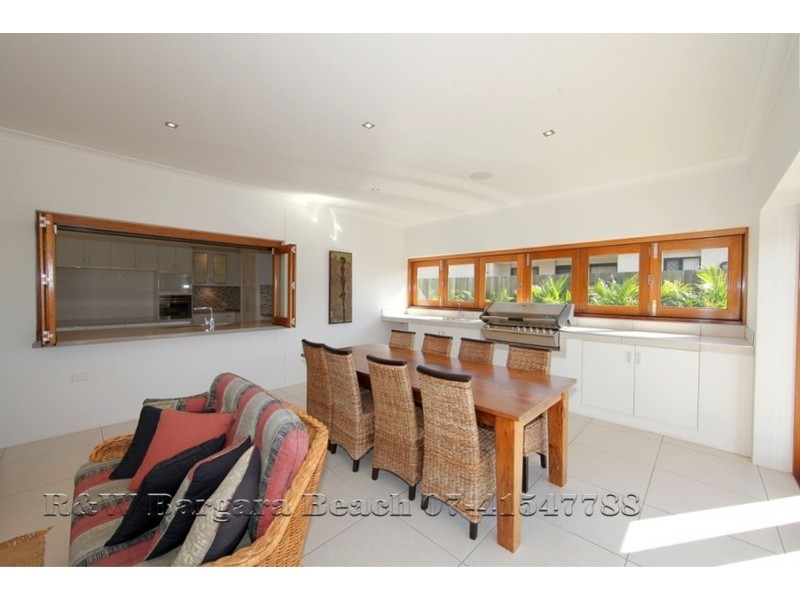 15 Panoramic Way, Bargara QLD 4670