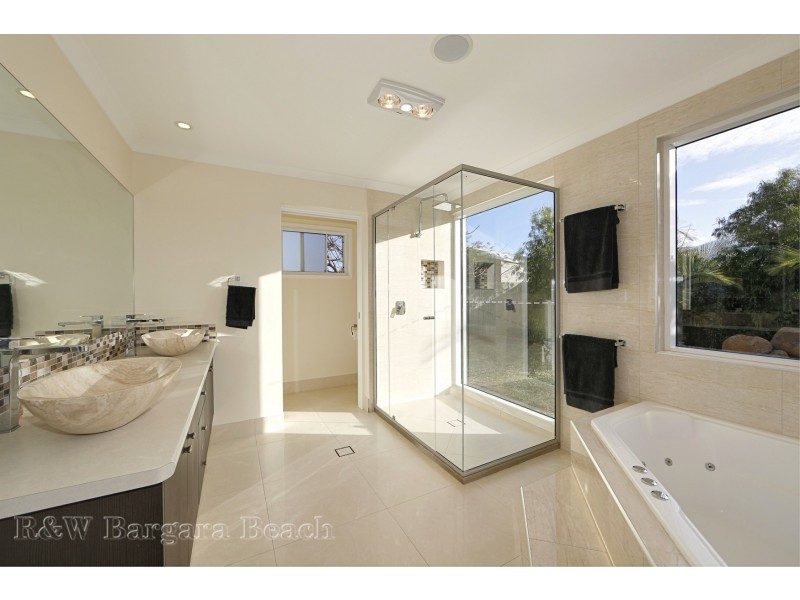5 Castaway Close, Bargara QLD 4670