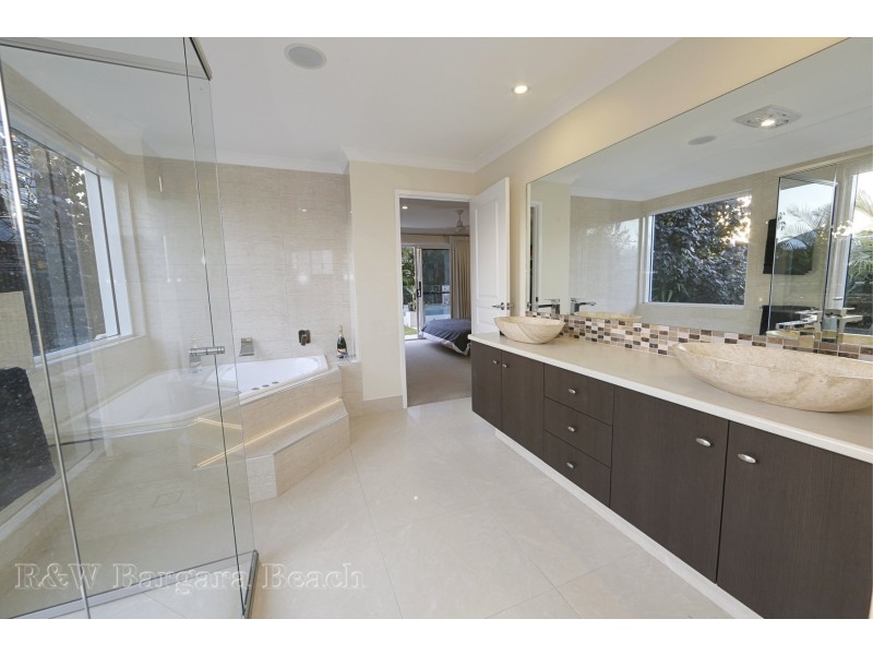 5 Castaway Close, Bargara QLD 4670