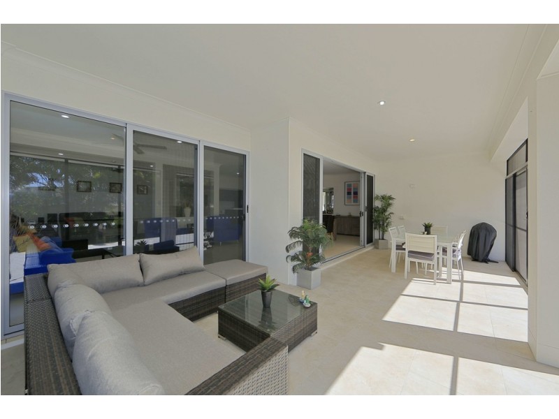 6 Breeze Drive, Bargara QLD 4670