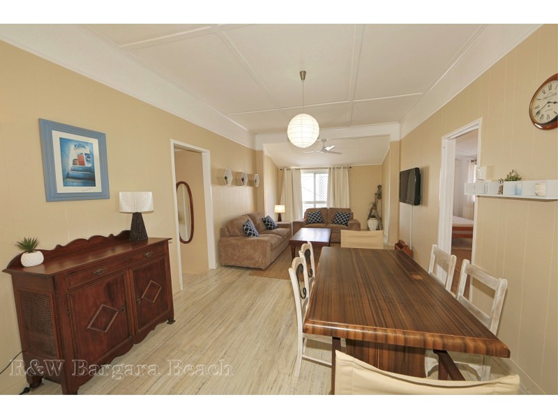 5 Rule Street, Elliott Heads QLD 4670