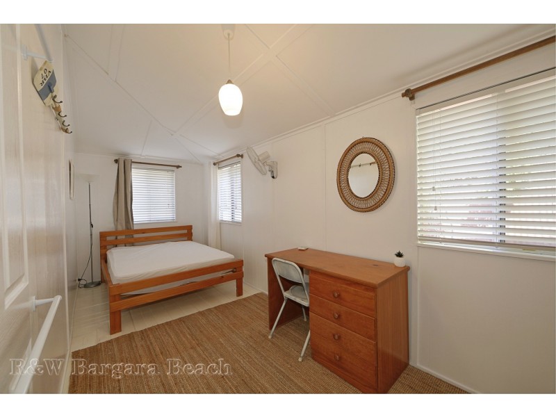 5 Rule Street, Elliott Heads QLD 4670