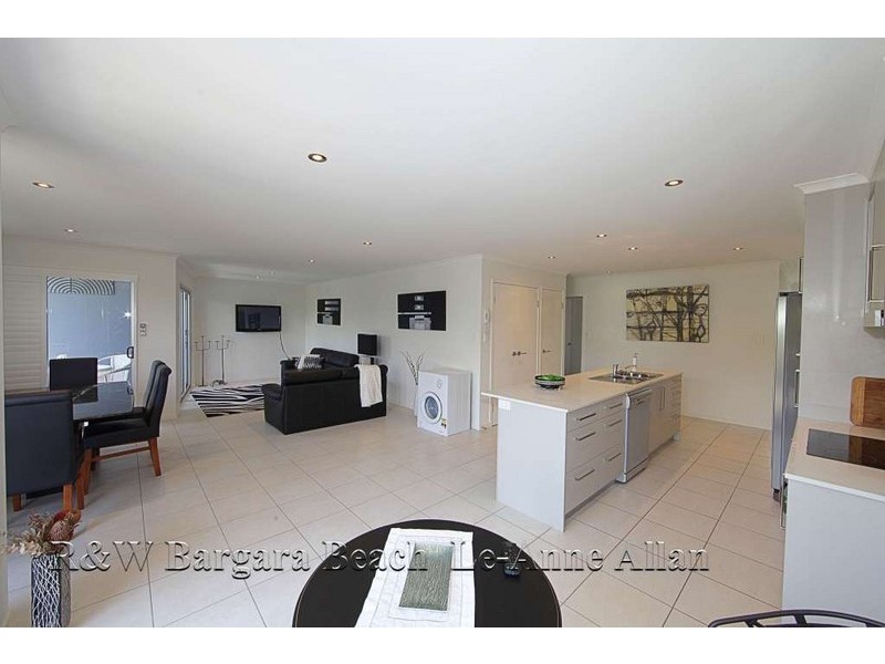Unit 5, Beachbreak, 6 McDougall Street, Bargara QLD 4670