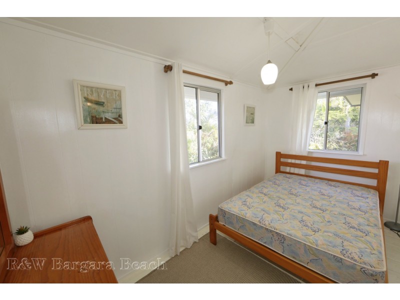 5 Rule Street, Elliott Heads QLD 4670