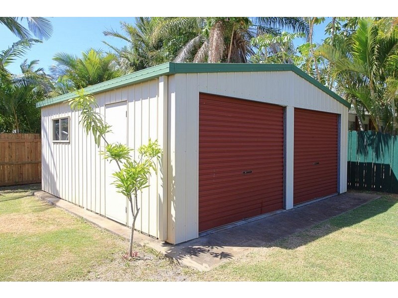 8 Leddy Crescent, Bargara QLD 4670