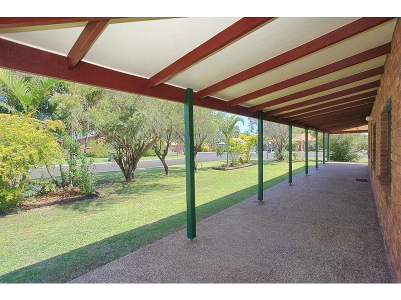 8 Leddy Crescent, Bargara QLD 4670