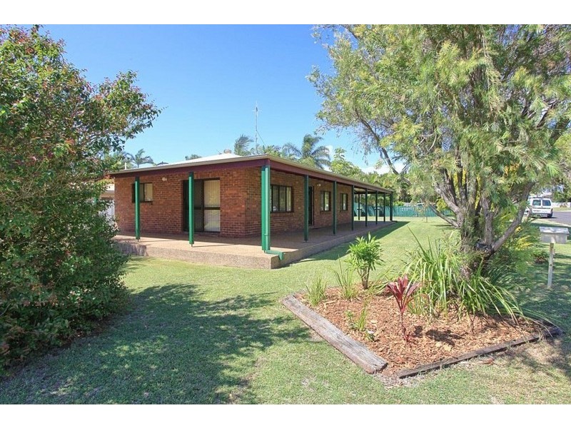 8 Leddy Crescent, Bargara QLD 4670