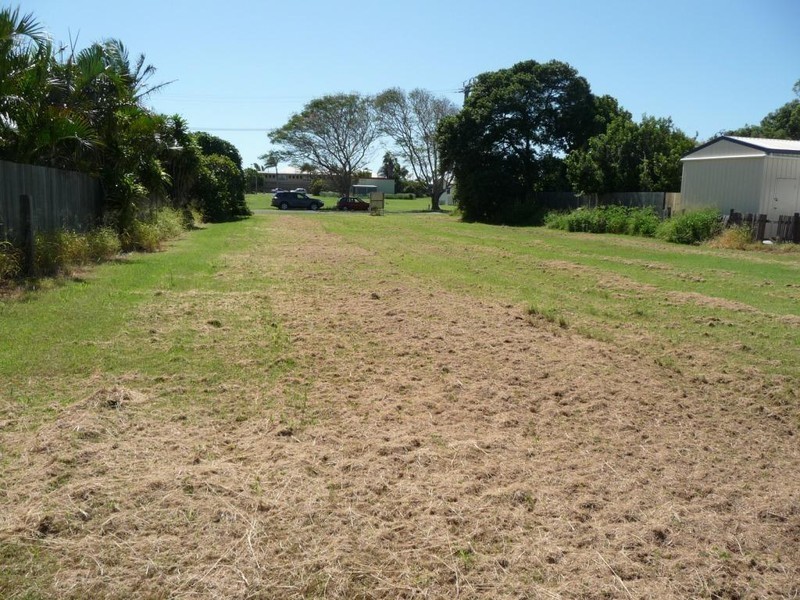 13 Holland Street, Bargara QLD 4670