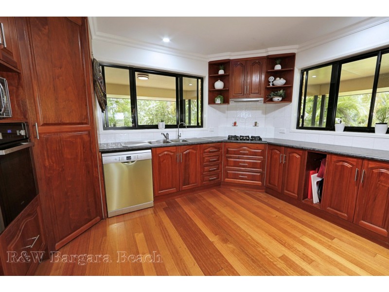 324 Mittelheusers Road, Burnett Heads QLD 4670