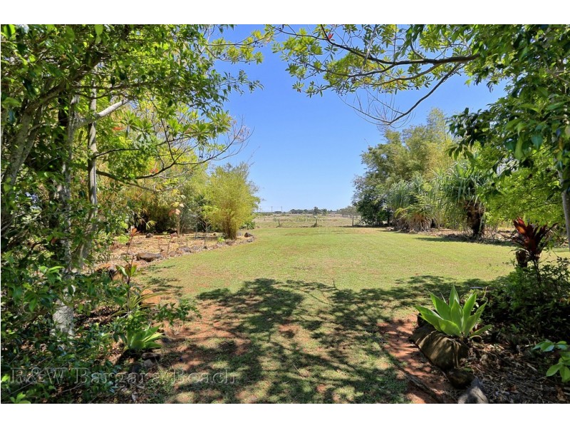 324 Mittelheusers Road, Burnett Heads QLD 4670
