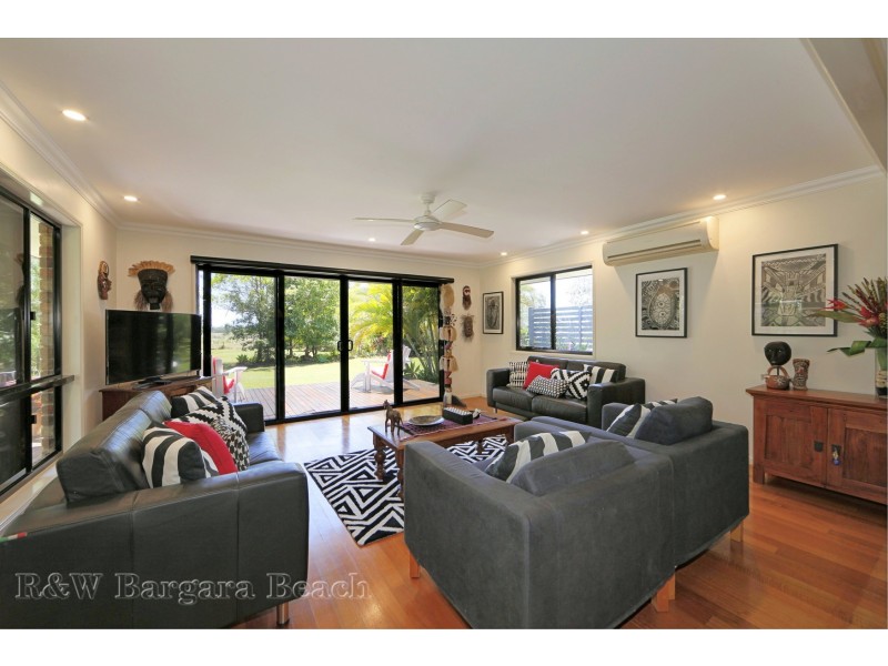 324 Mittelheusers Road, Burnett Heads QLD 4670