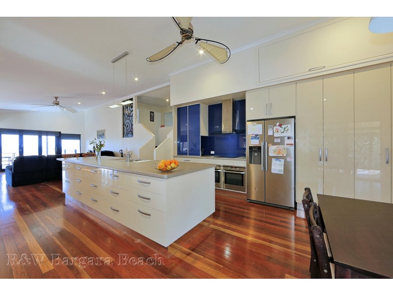 91 Sea Esplanade, Burnett Heads QLD 4670