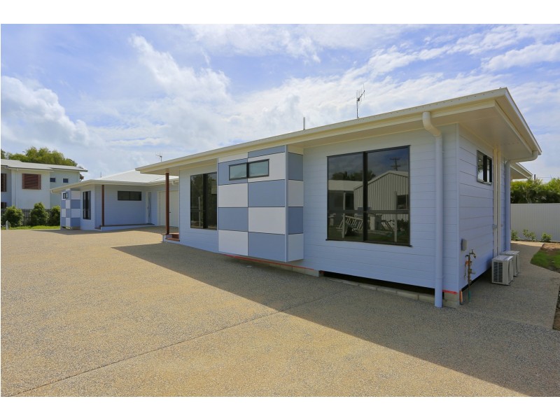 1 and 2 @ 157 Hughes Road, Bargara QLD 4670