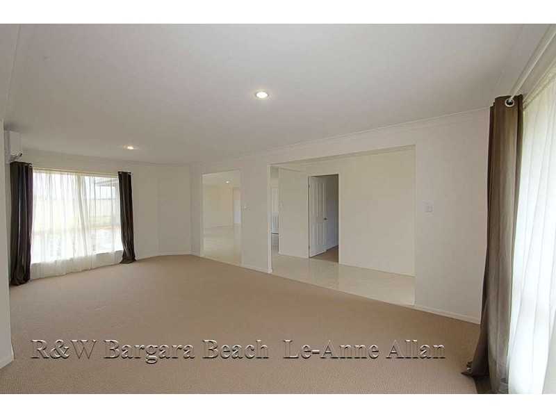 20  Avalon Street, Burnett Heads QLD 4670