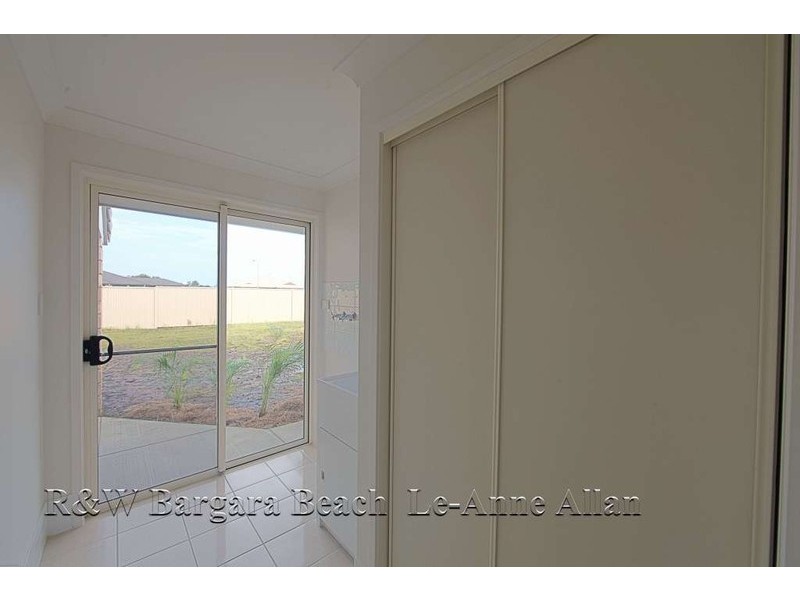 20  Avalon Street, Burnett Heads QLD 4670