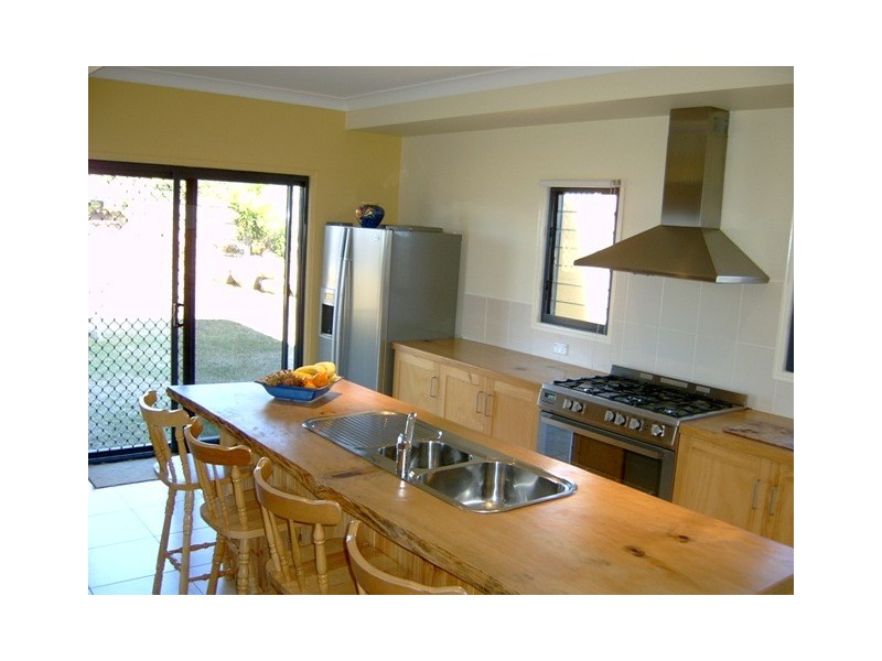 Innes Park QLD 4670