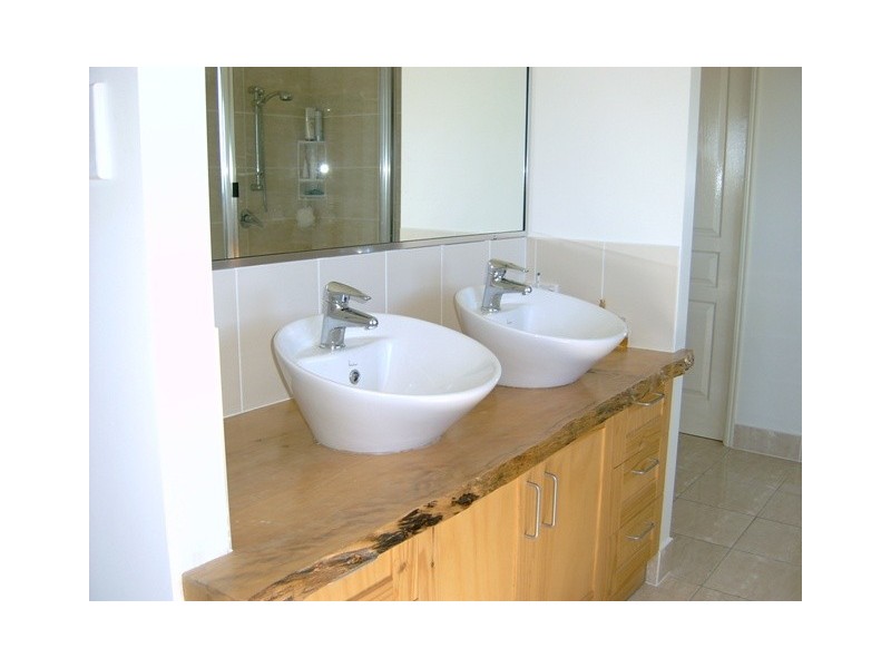 Innes Park QLD 4670