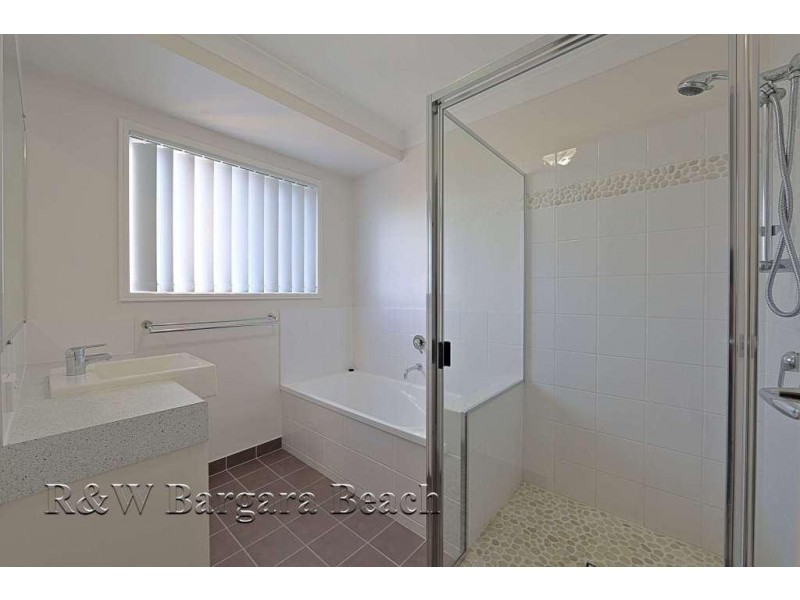 2 Spinnaker Boulevard, Innes Park QLD 4670