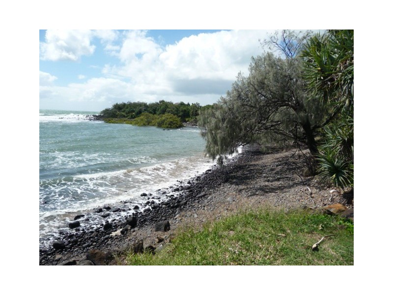 Unit 4, Dwell, 107 Esplanade,, Bargara QLD 4670