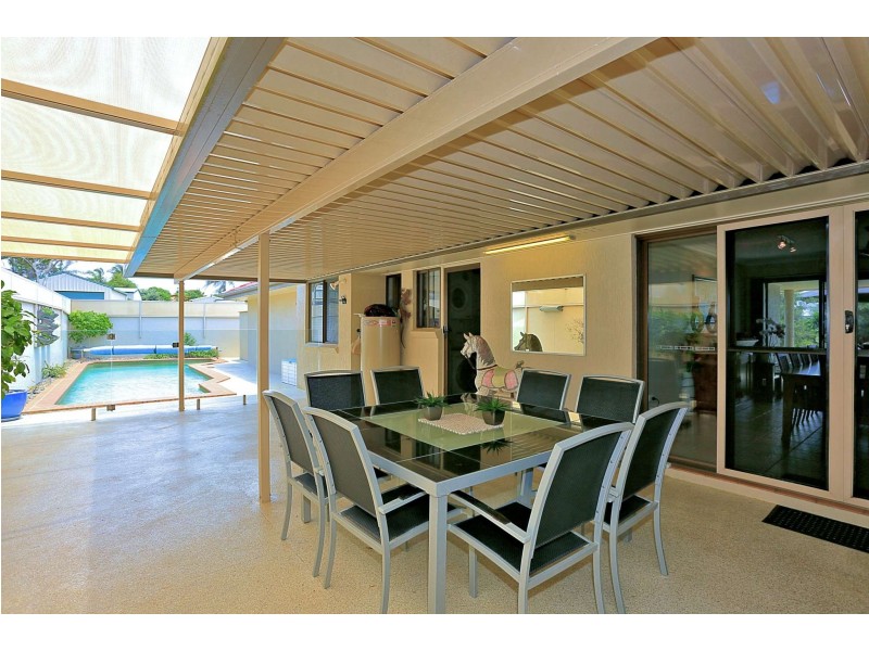 13 Sea Esplanade, Elliott Heads QLD 4670