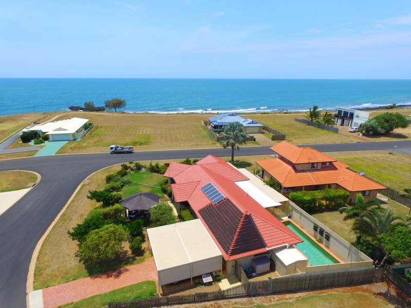 13 Sea Esplanade, Elliott Heads QLD 4670