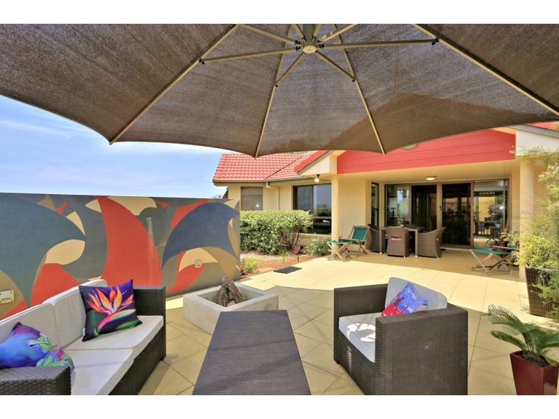 13 Sea Esplanade, Elliott Heads QLD 4670