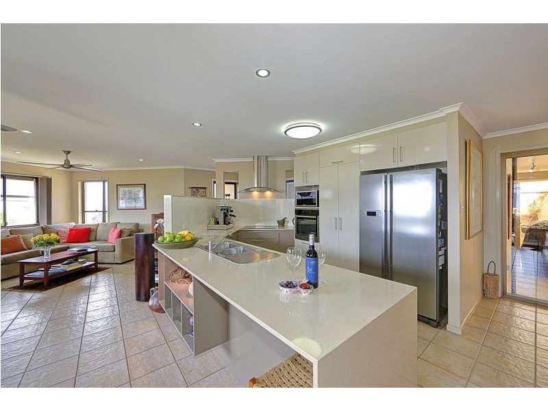 13 Sea Esplanade, Elliott Heads QLD 4670