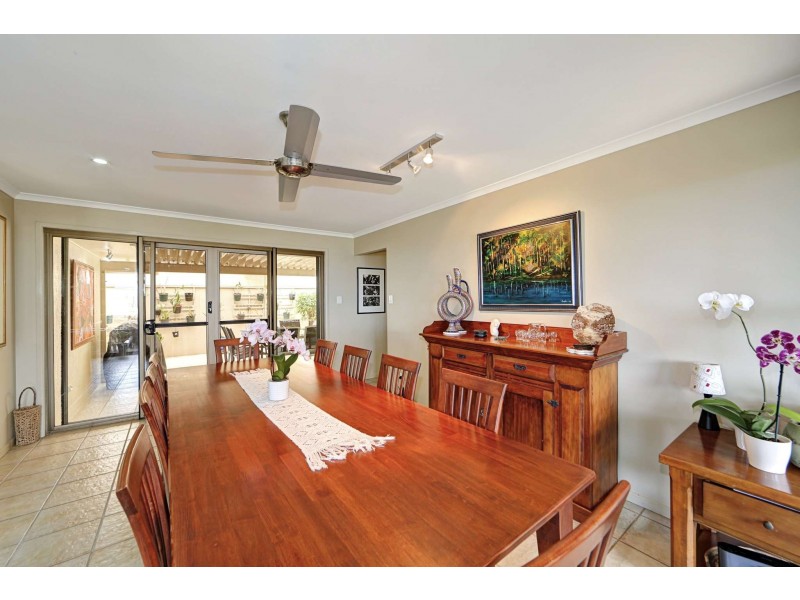 13 Sea Esplanade, Elliott Heads QLD 4670