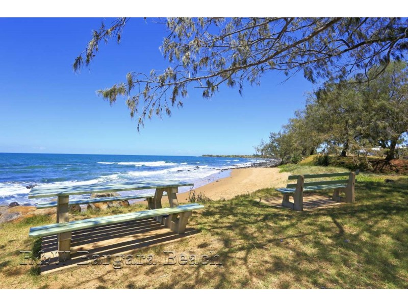 21 Zunker Street, Burnett Heads QLD 4670