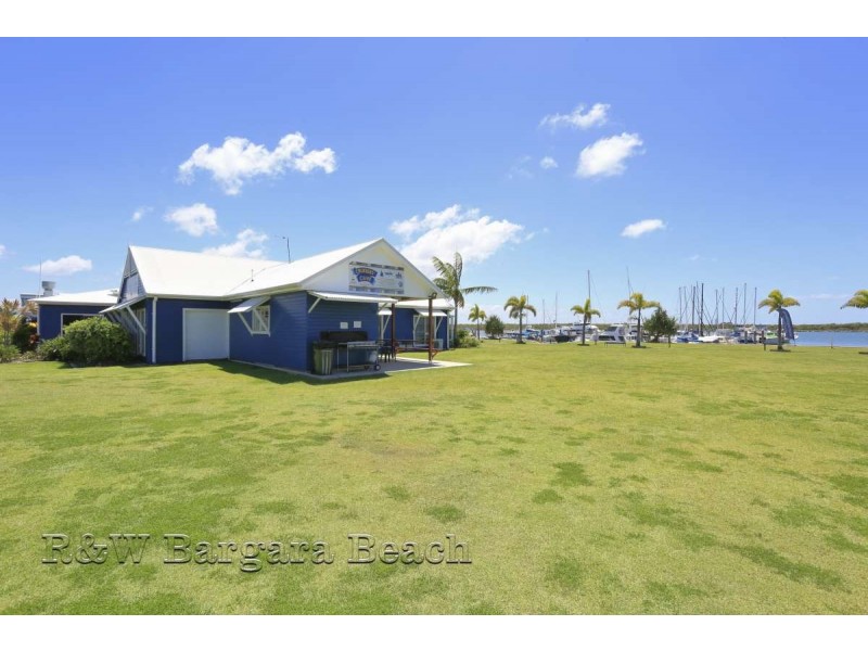 21 Zunker Street, Burnett Heads QLD 4670
