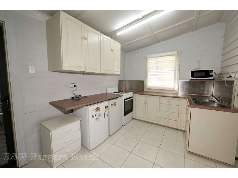 14 De Gunst Street, Kepnock QLD 4670
