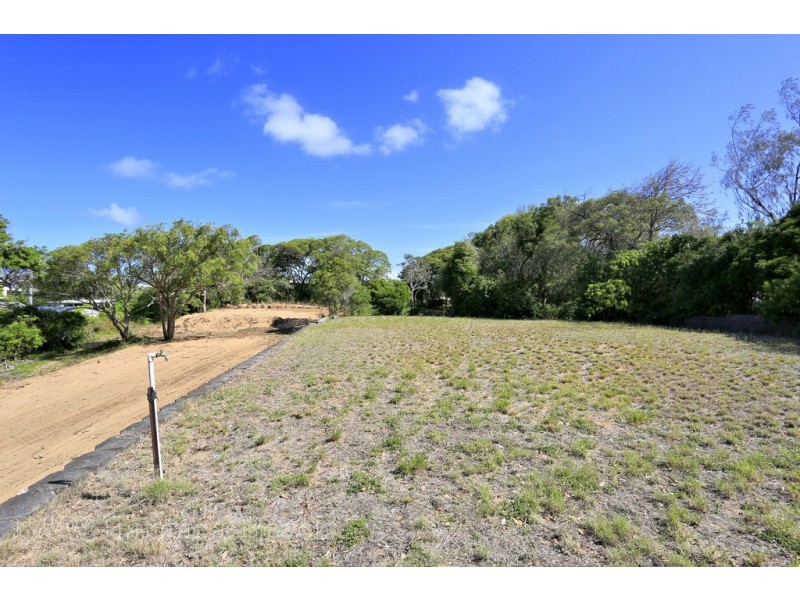 14 Woongarra Scenic Drive, Bargara QLD 4670