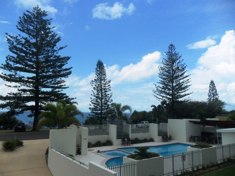 Unit 7, Dwell, 107 Esplanade, Bargara QLD 4670