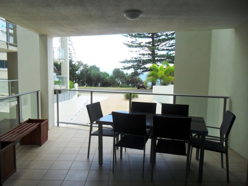 Unit 7, Dwell, 107 Esplanade, Bargara QLD 4670