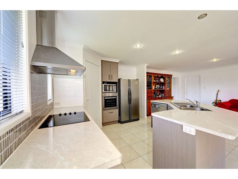 27 Innes Park Road, Innes Park QLD 4670