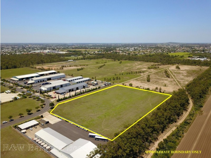37 Charlie Triggs Crescent, Thabeban QLD 4670