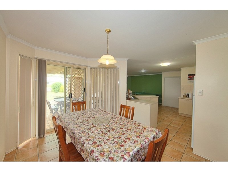 21 Peggy Drive, Coral Cove QLD 4670