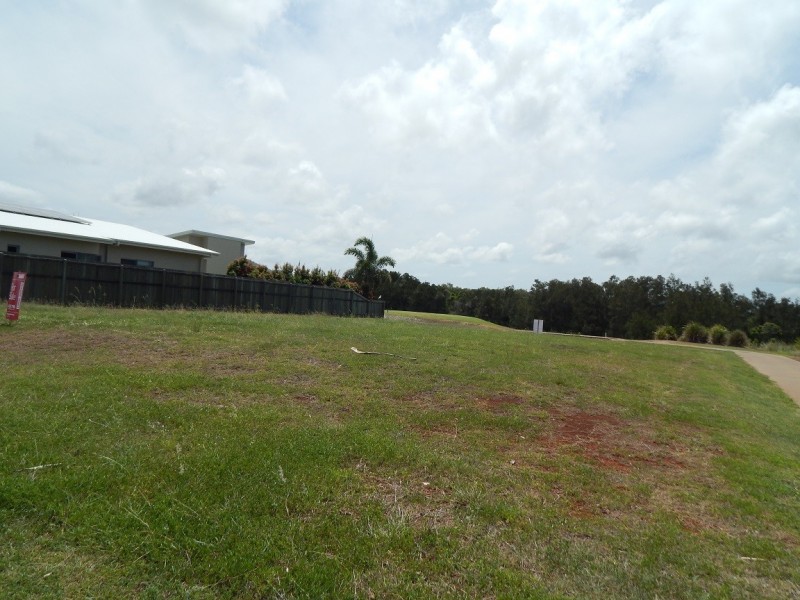 28 Bisdee Street, Coral Cove QLD 4670