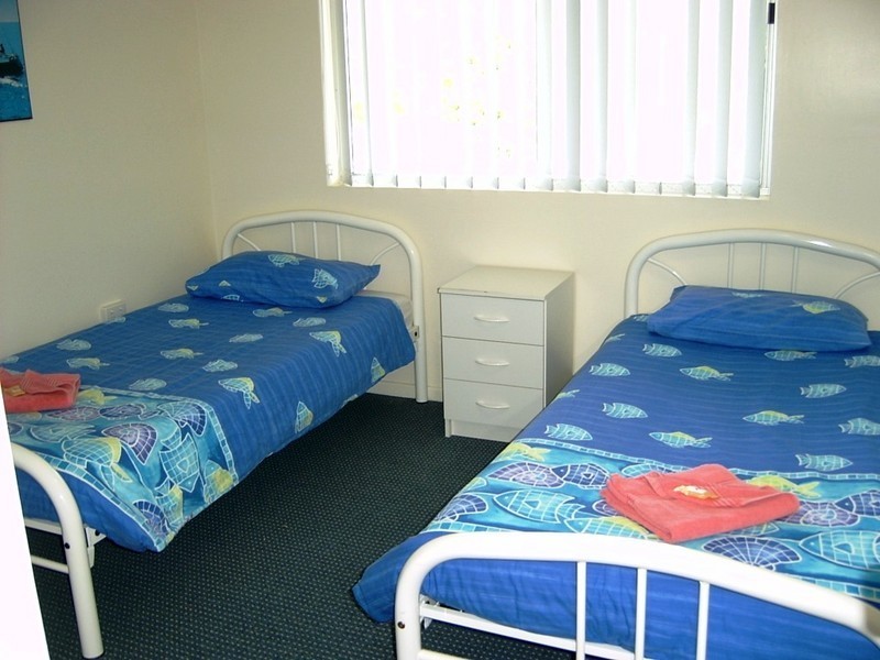 Unit 2, Coral Coast Plaza, 20 Bauer Street, Bargara QLD 4670