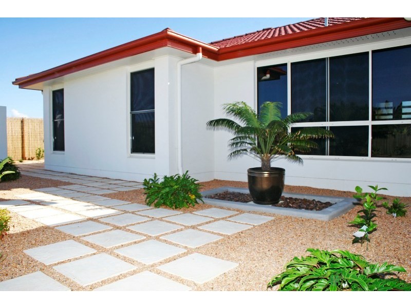Coral Cove QLD 4670