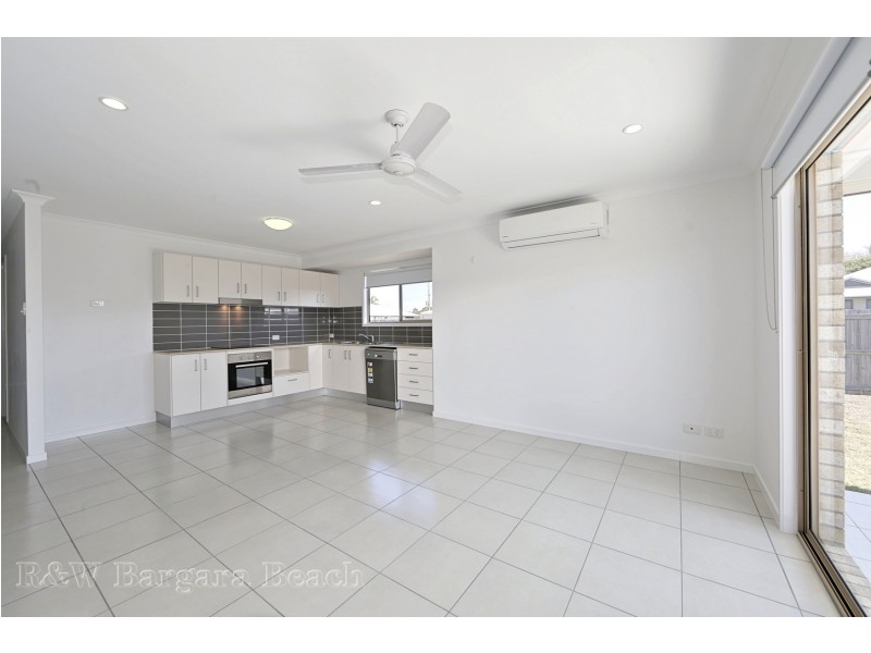 1/1 Bunker Court, Bargara QLD 4670