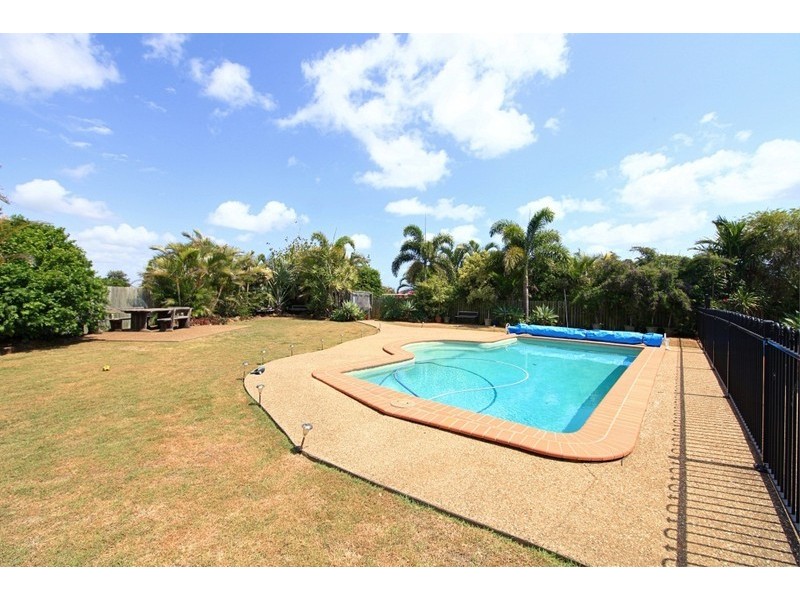 11 Pacific Court, Bargara QLD 4670